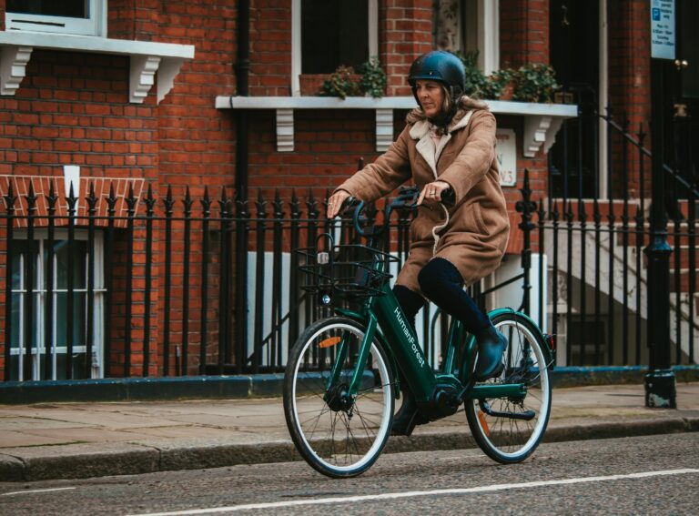 Over 60% of Brits saved money by using bikeshare schemes last year