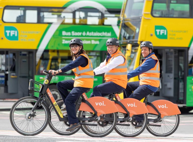 Voi launches innovative pilot project with Dublin Bus