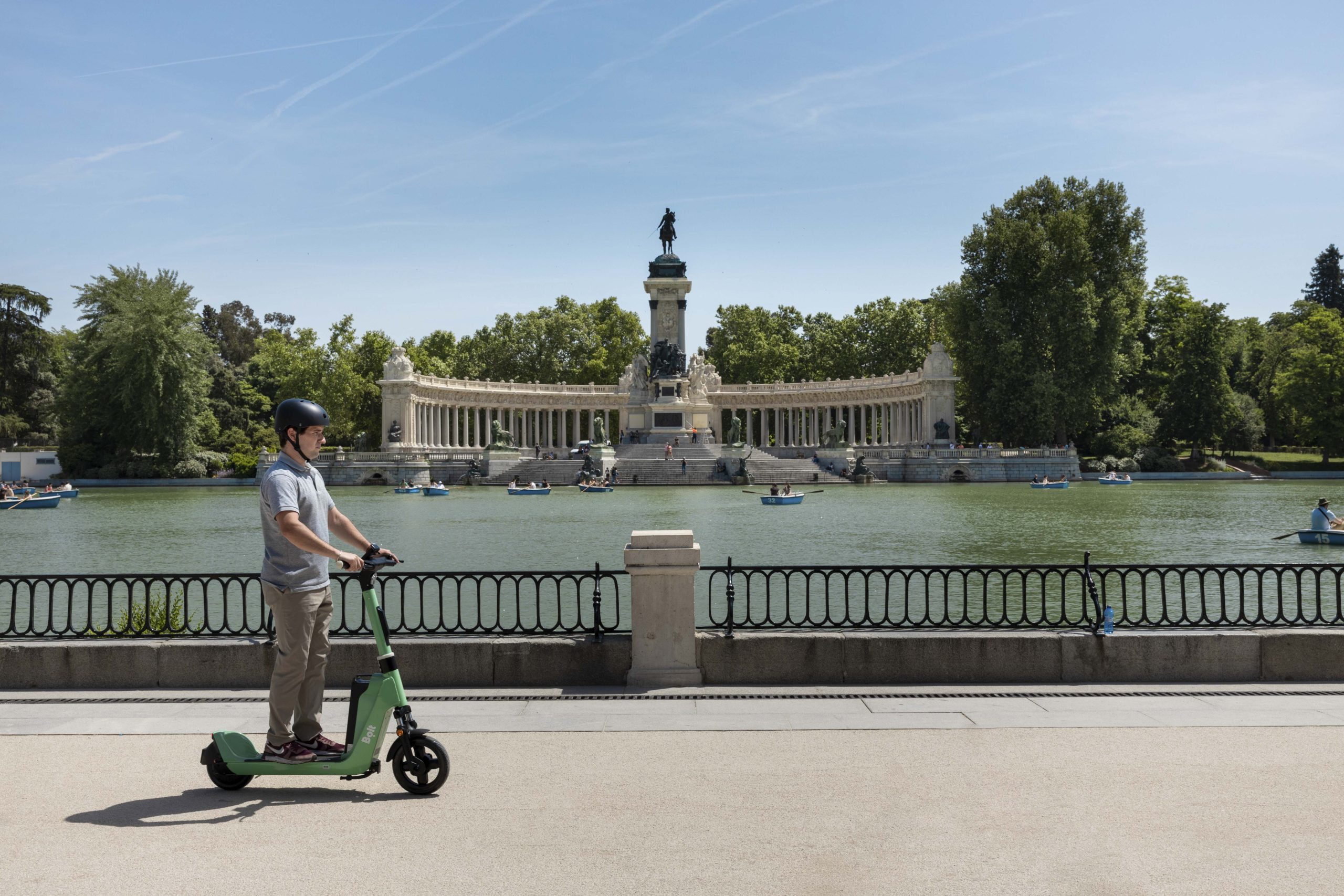 Bolt deploys Drover AI tech to prevent e-scooter collisions on pavements