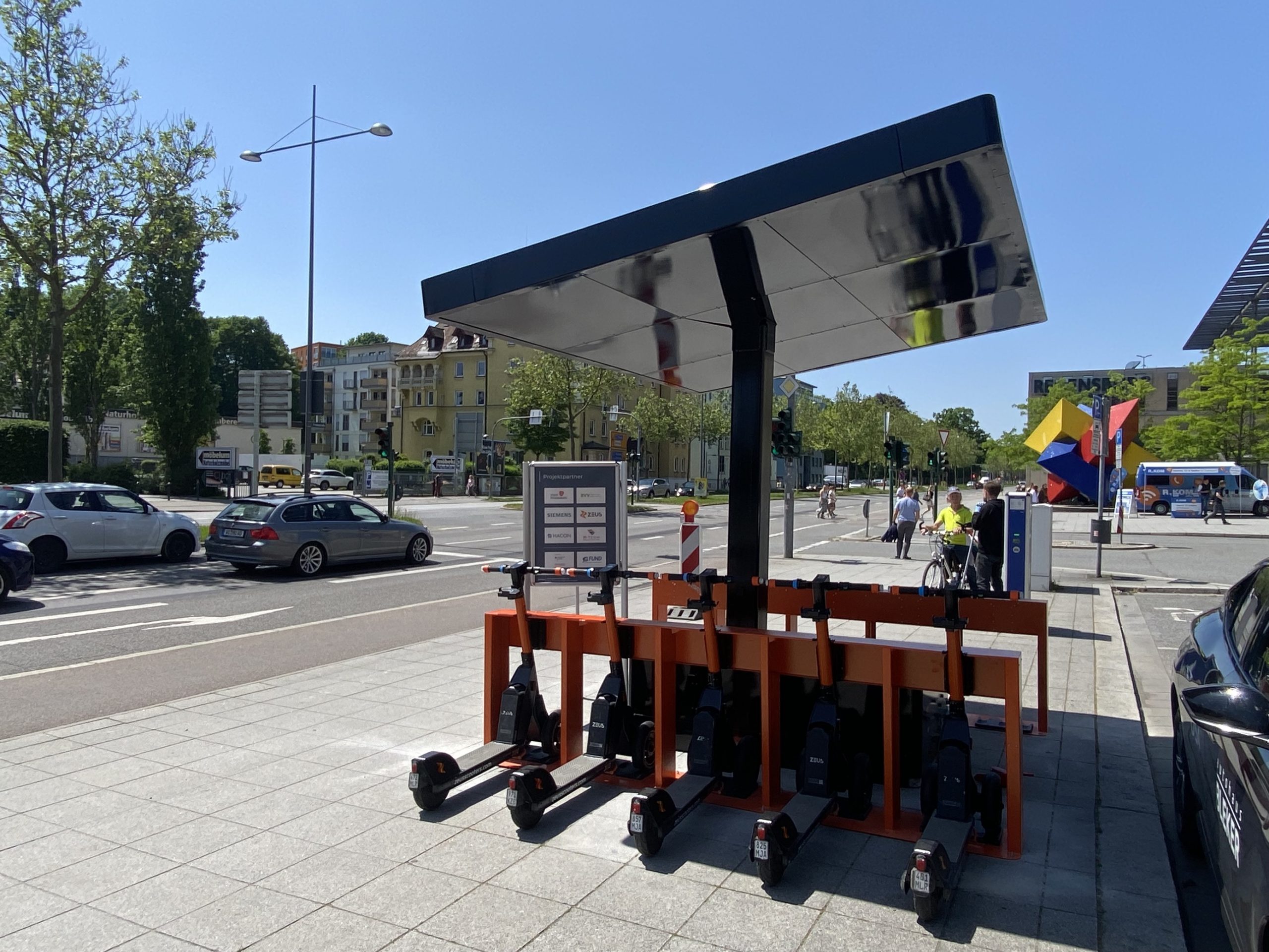 Zeus introduces solar e-scooter charging stations in Germany