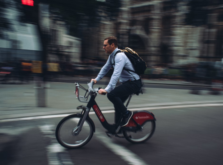49% of UK citizens can’t afford to buy a bike outright, study finds